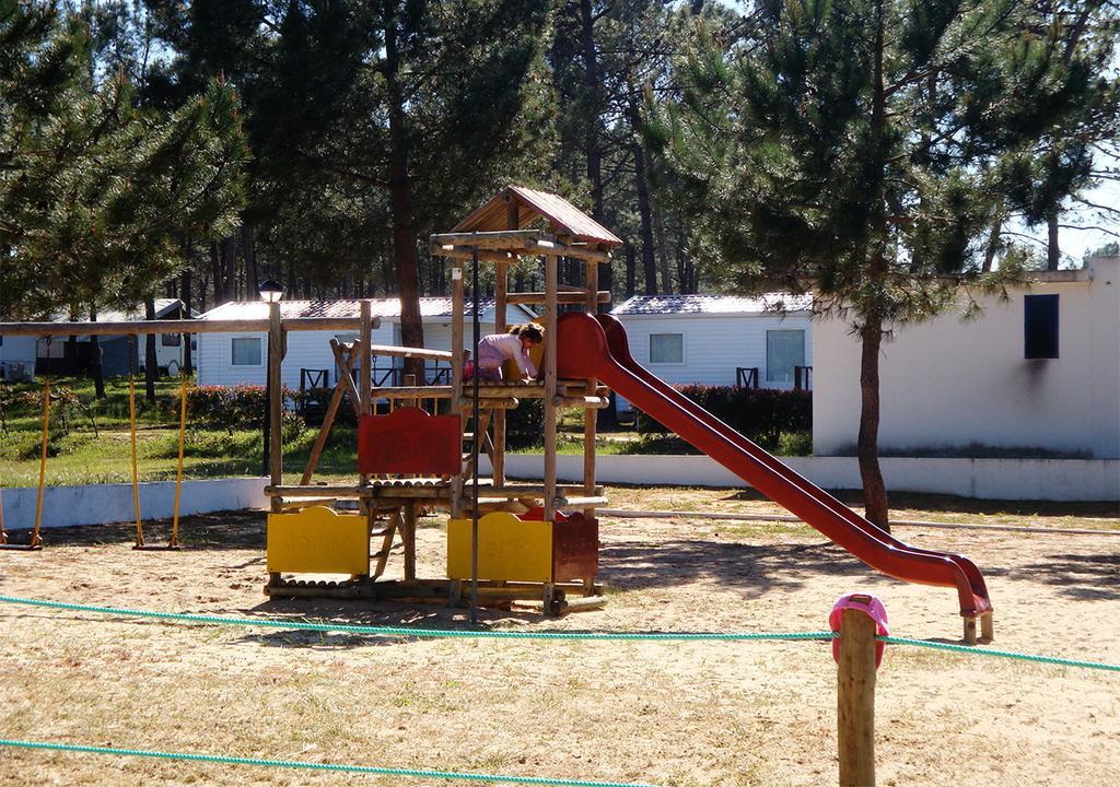 Parque De Campismo Orbitur Sitava Milfontes Ξενοδοχείο Malhadinhas Εξωτερικό φωτογραφία